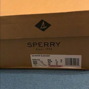 Sperry saltwater black/grey size 6 woman’s